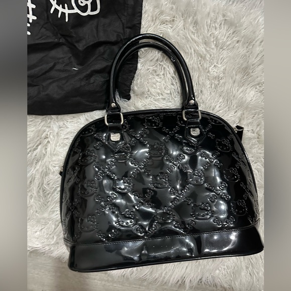 Hello Kitty Handbags - Hello Kitty Glossy Black Patent Embossed Satchel